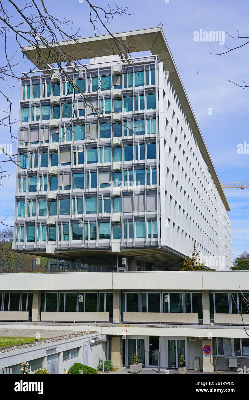 Ginevra, SVIZZERA -5 Apr 2019 - Vista esterna della costruzione dell'Organizzazione Mondiale della Sanità (OMS), un'organizzazione internazionale delle Nazioni Unite Foto Stock