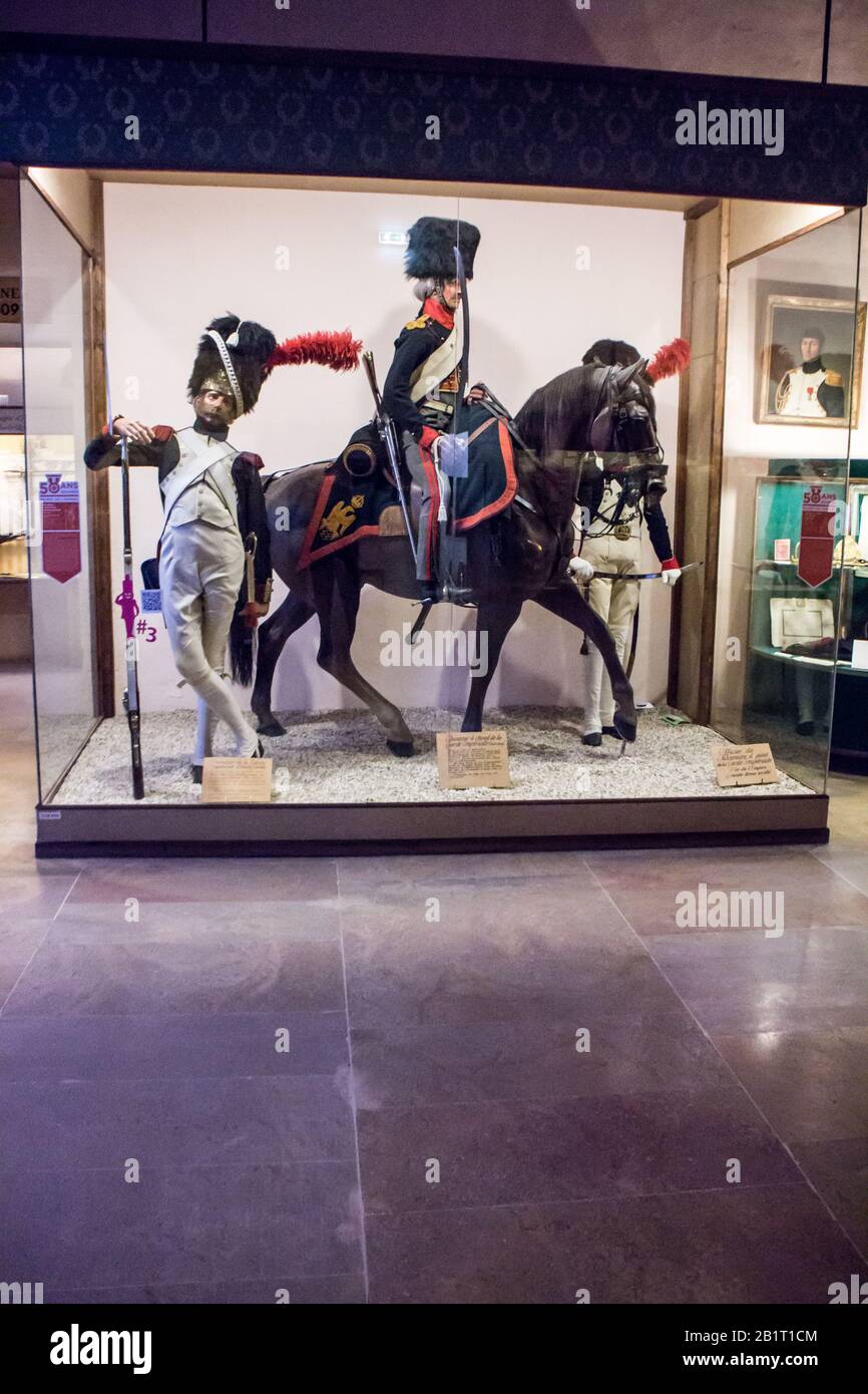 Musée de l'Emperi,Salon-de-Provence : vitrine de gauche à droite,Grenadier,Chasseur à cheval,chasseur à pied Foto Stock