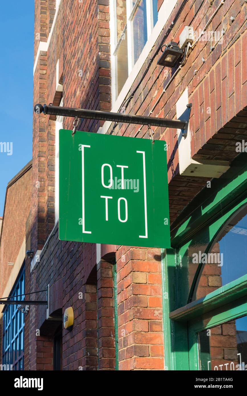 Otto Wood Fired Pizza Restaurant a Caroline Street nel quartiere dei gioielli di Birmingham, Hockey, Birmingham, Regno Unito Foto Stock