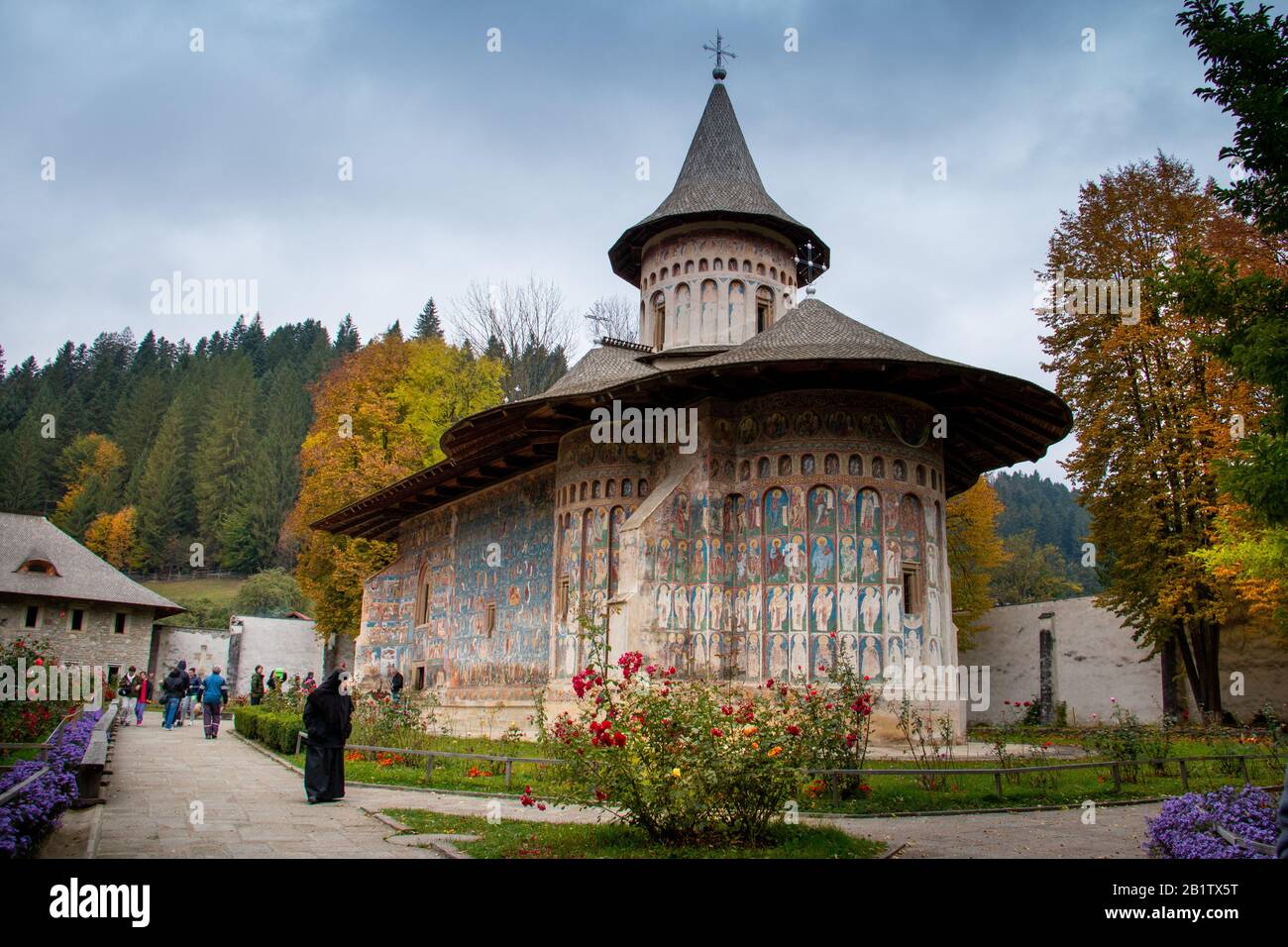 Monasteri ortodossi della Bucovina. Il monastero di Voronet è un noto monastero rumeno situato vicino alla città di Gura Humorului, nel quartiere di Suc Foto Stock