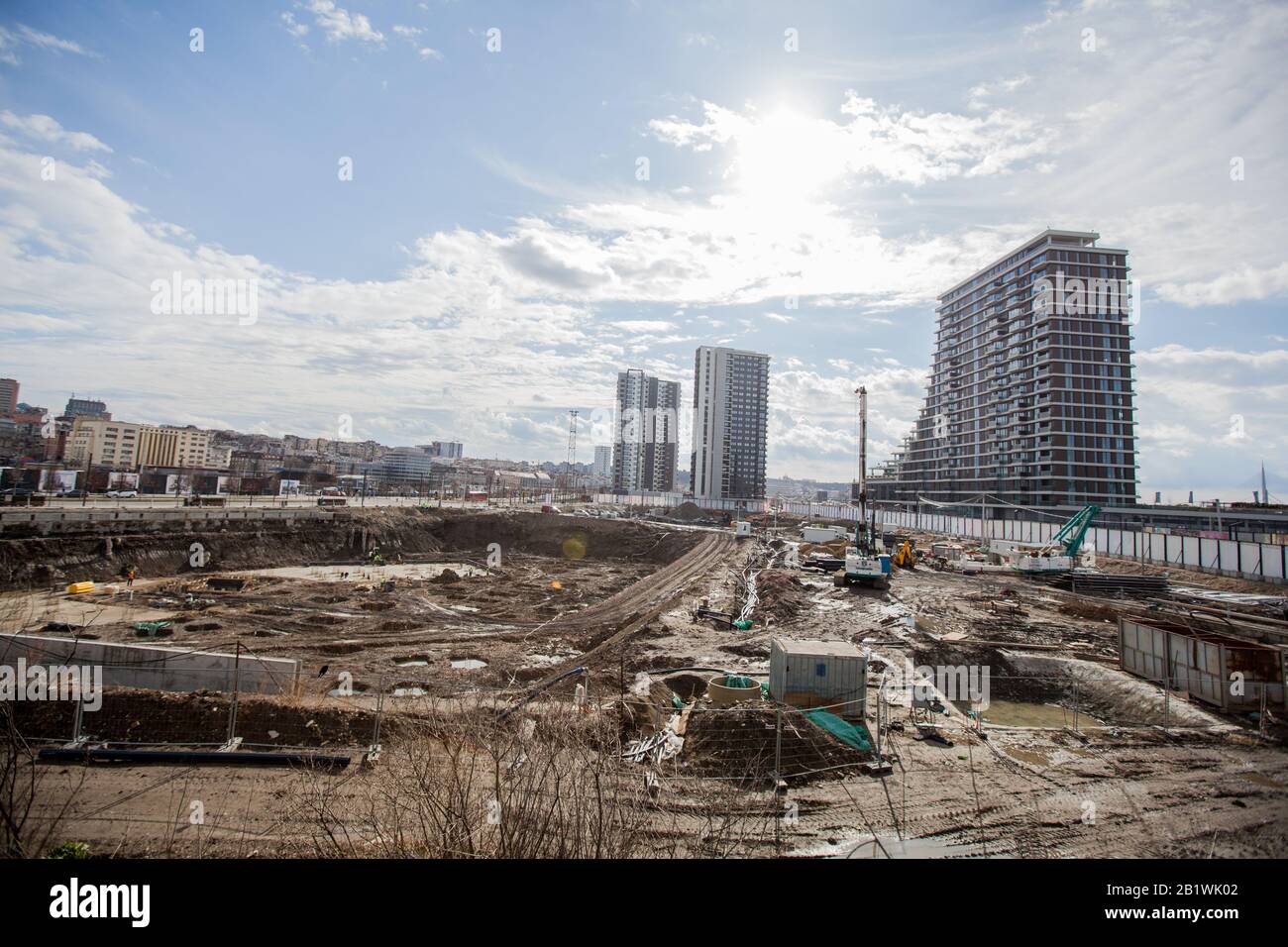 Edilizia Residenziale, Nuovo Settore Edile, Gru A Torre E Macchinari Industriali Foto Stock
