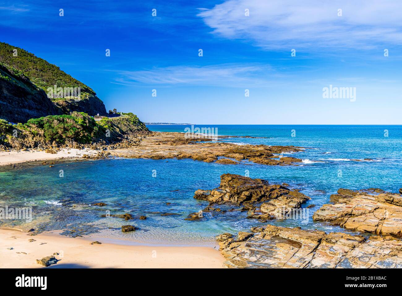 Ampie vedute della costa Vittoriana lungo la Great Ocean Road in Australia. Foto Stock