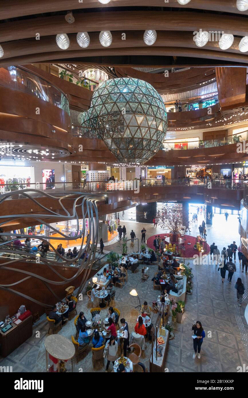 K11 Musea shopping Mall, Tsim Sha Tsui, Kowloon, Hong Kong Foto Stock