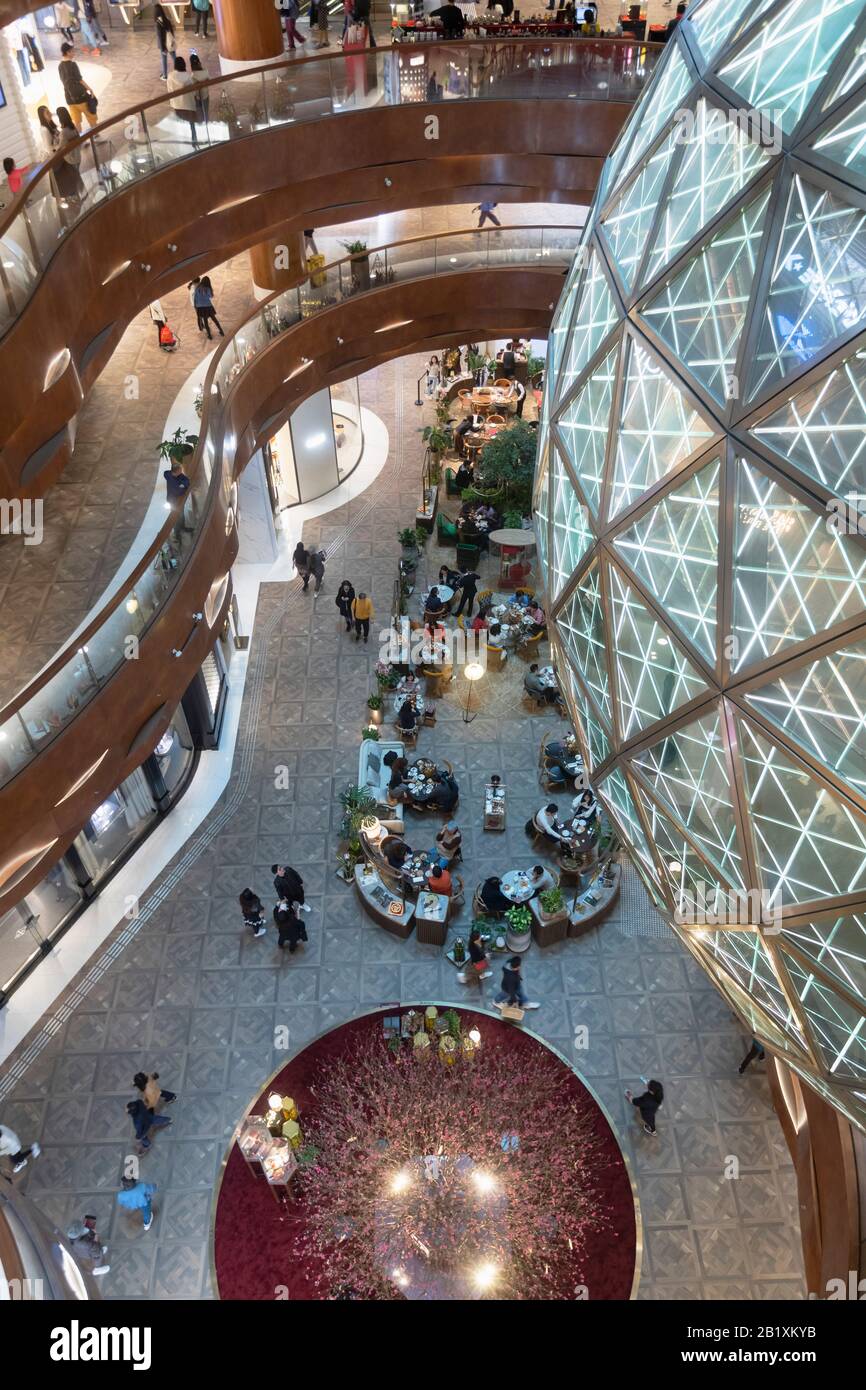 K11 Musea shopping Mall, Tsim Sha Tsui, Kowloon, Hong Kong Foto Stock