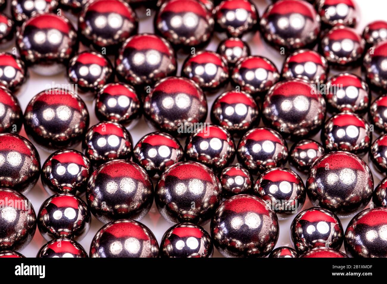 sfere di acciaio di un elemento di rotolamento Foto Stock