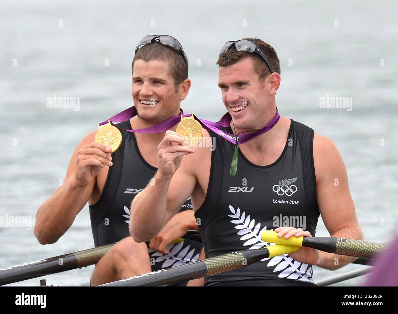 Eton Dorney, Windsor, Gran Bretagna, 2012 London Olympic Regatta, Dorney Lake. Eton Rowing Center, Berkshire. Lago Di Dorney. NZL M2X Joseph SULLIVAN e Nathan COHEN Gold Medalist sculture doppie uomo 12:30:01 giovedì 02/08/2012 [credito obbligatorio: Peter Spurrier/Intersport Images] Foto Stock