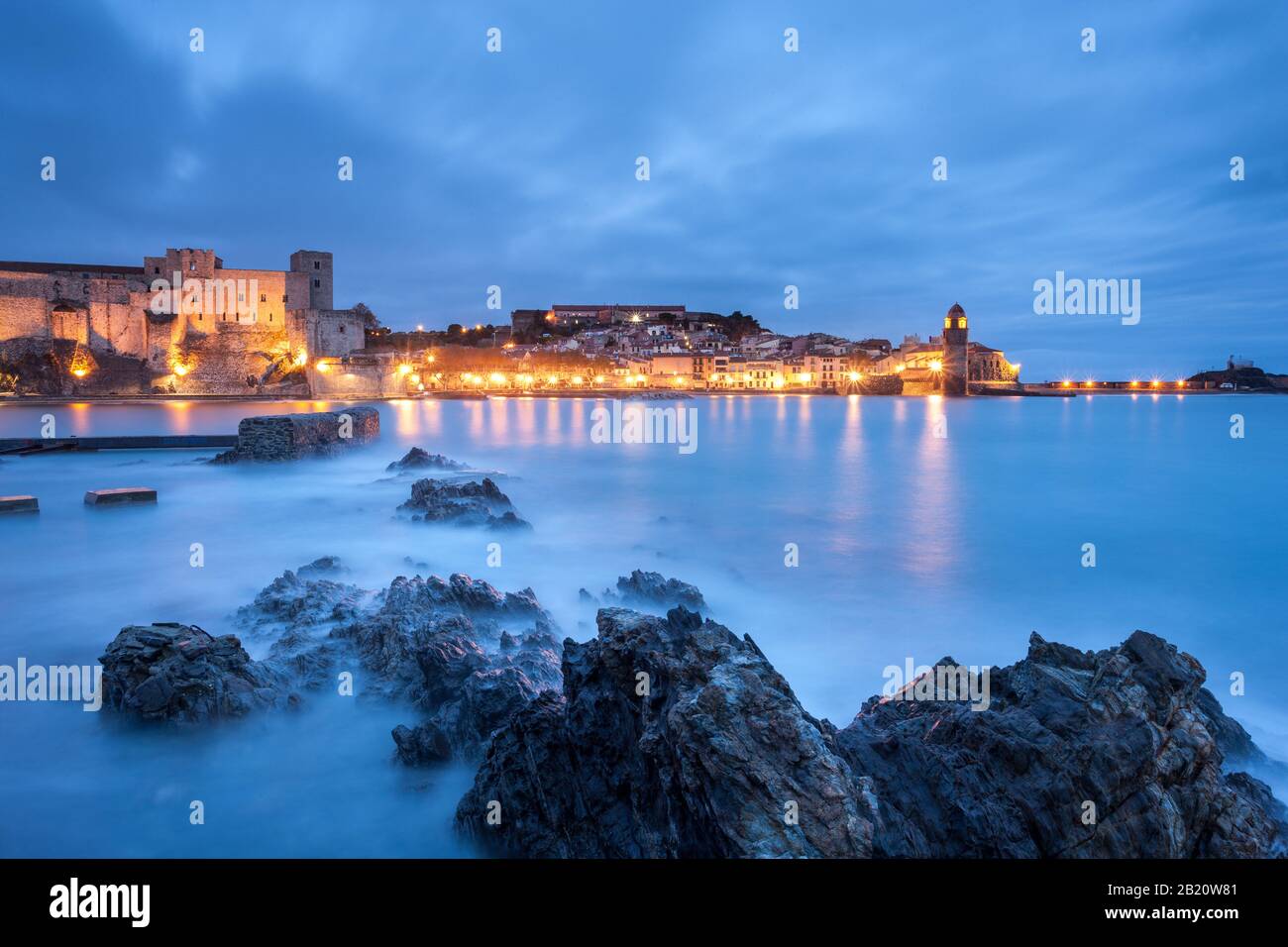 Chateau Royal Collioure all'alba Francia Foto Stock