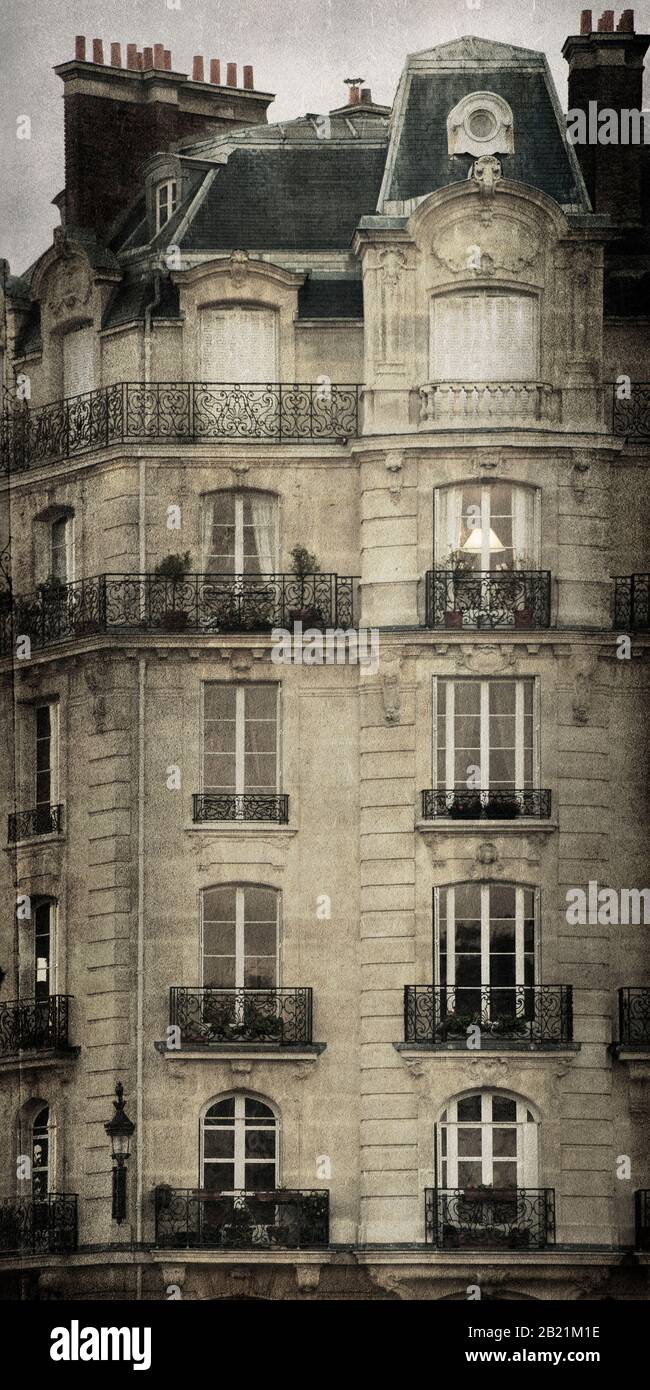 Grand Haussman edificio a Parigi Francia Foto Stock