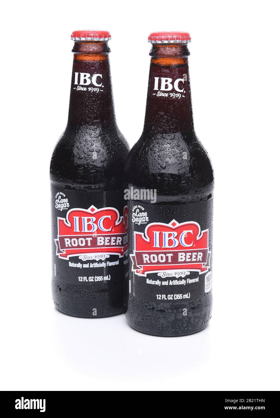 Irvine, CA - 31 MAGGIO 2017: Bottiglie di birra radice IBC. IBC Root Beer è stata fondata nel 1919 dalla famiglia Griesedieck come azienda indipendente di birrifici in Foto Stock