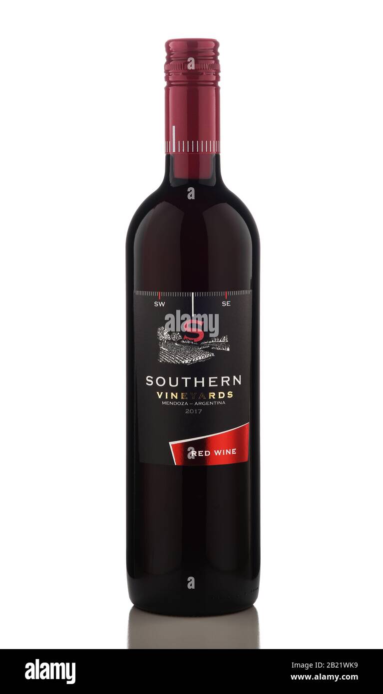 Irvine, CALIFORNIA - 28 dicembre 2018: Una bottiglia di vino rosso dei Vigneti meridionali, dalla regione di Mendoza in Argentina. Foto Stock
