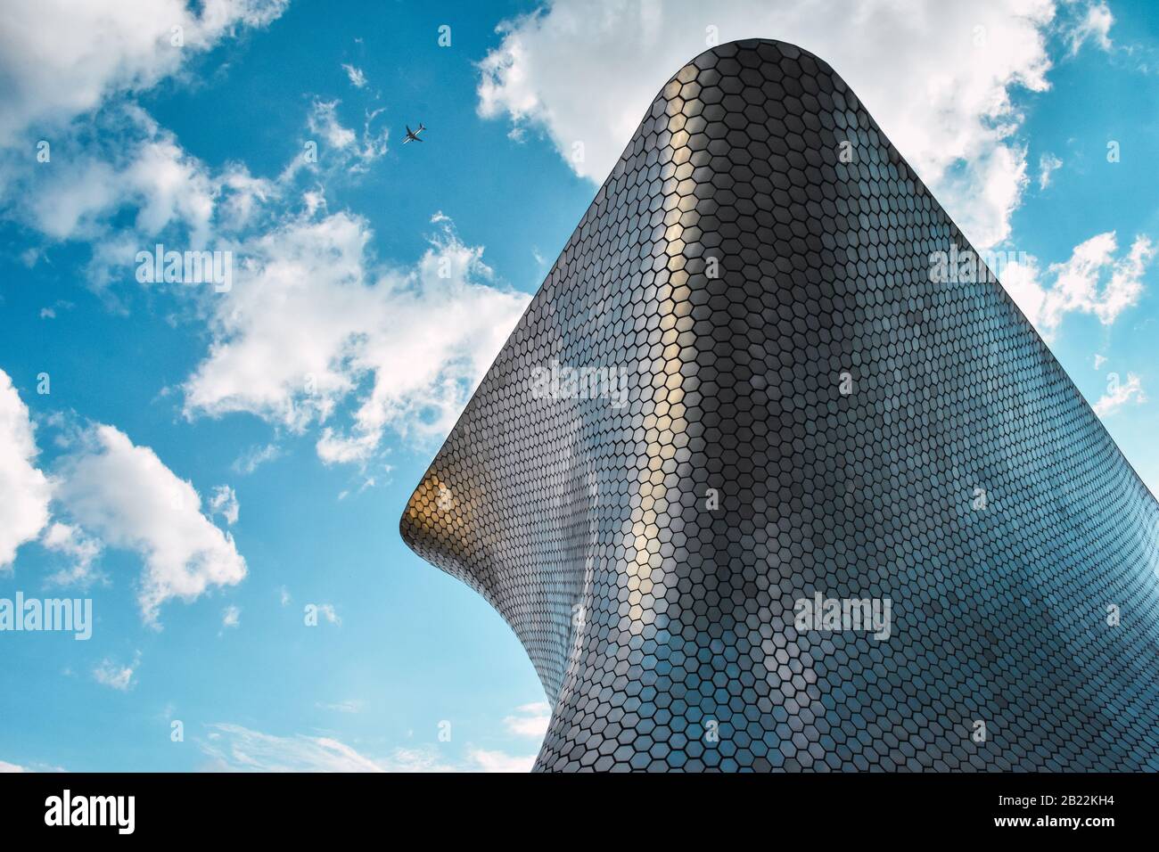 Città del Messico, Messico; 7 ottobre 2019: L'architettura futuristica del museo soumaya in Messico Foto Stock