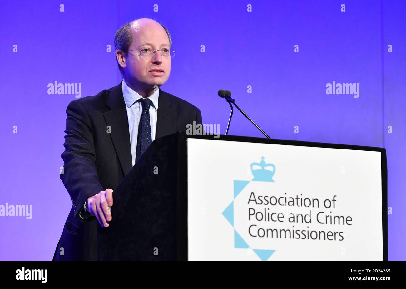 Sir Philip Rutnam, ex Segretario permanente presso il Ministero degli interni. Parlando ai capi della polizia al vertice del partenariato APCC/NPCC 2020 a Westminster. Foto Stock