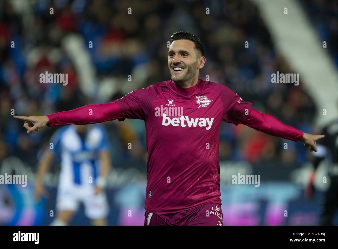 Madrid, Spagna. 29th Feb, 2020. FESTEGGIA IL PUNTEGGIO DI LUCAS PEREZ DURANTE LA PARTITA LEGANES CD CONTRO ALAVES NELLO STADIO BUTARQUE. SABATO, 29 FEBBRAIO 2020. Credito: Cordon STAMPA/Alamy Live News Foto Stock