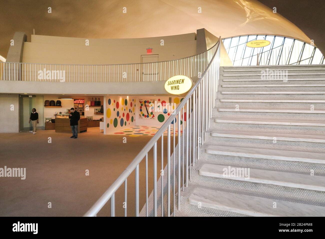 Lo storico TWA Flight Center all'Aeroporto Internazionale John F. Kennedy è ora il TWA Hotel, New York Foto Stock