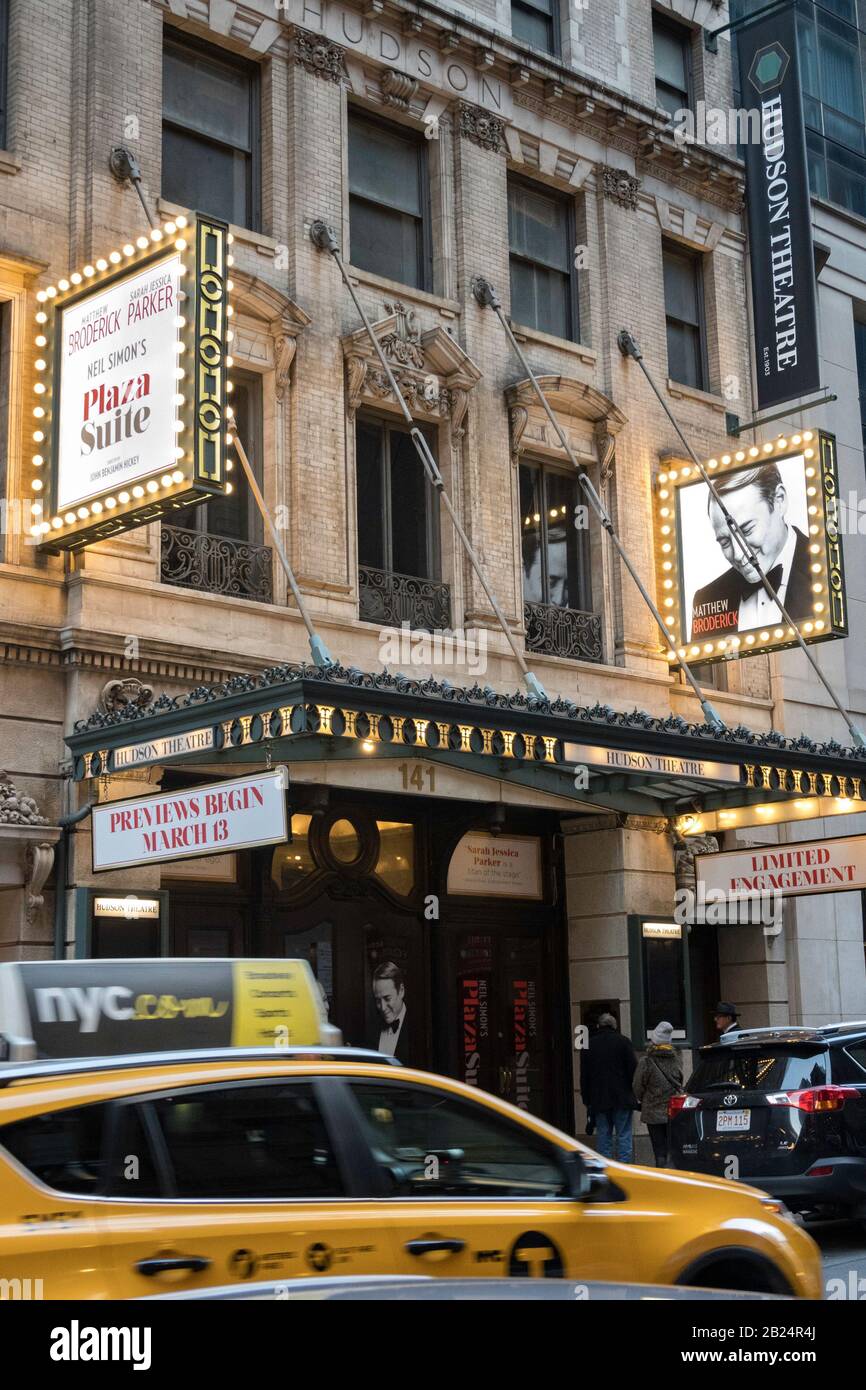 Hudson Theatre Marquee 'Plaza Suite' al Millennium Broadway Hotel, NYC USA Foto Stock