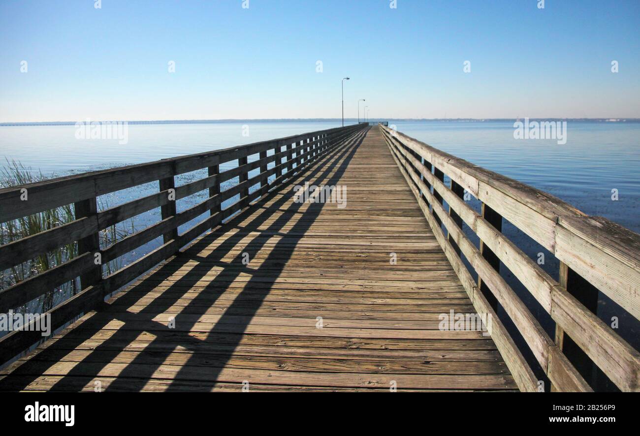 Molo sul fiume St. Johns in Florida Foto Stock