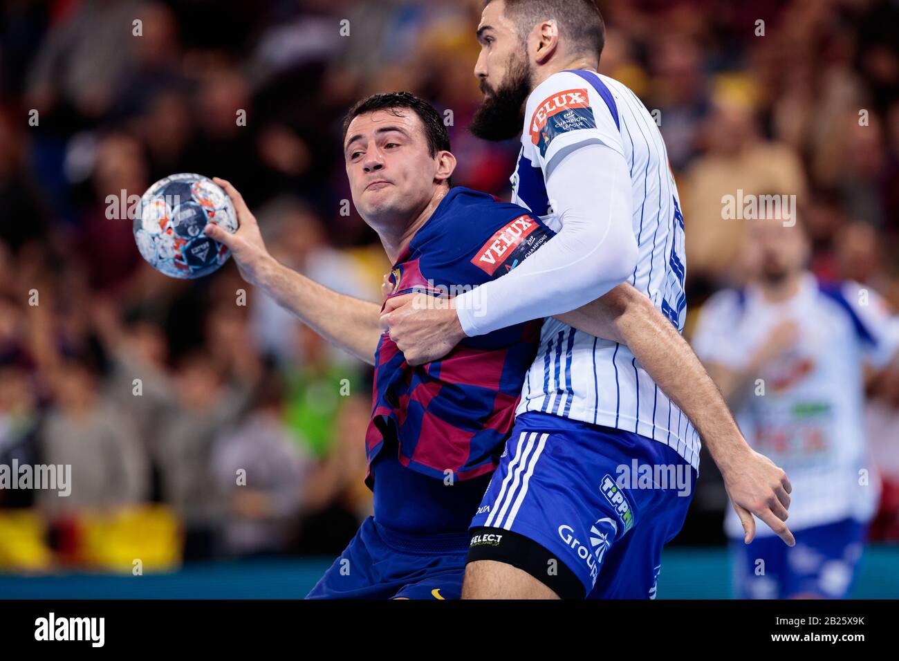 Barcellona, Spagna. 29th Feb, 2020. Aitor Arino del FC Barcellona durante la partita della EHF Velux Champions League tra il FC Barcellona e MOL-Pick Szeged al Palau Blaugrana il 29 febbraio 2020 a Barcellona, Spagna. Credit: Dax/ESPA/Alamy Live News Foto Stock