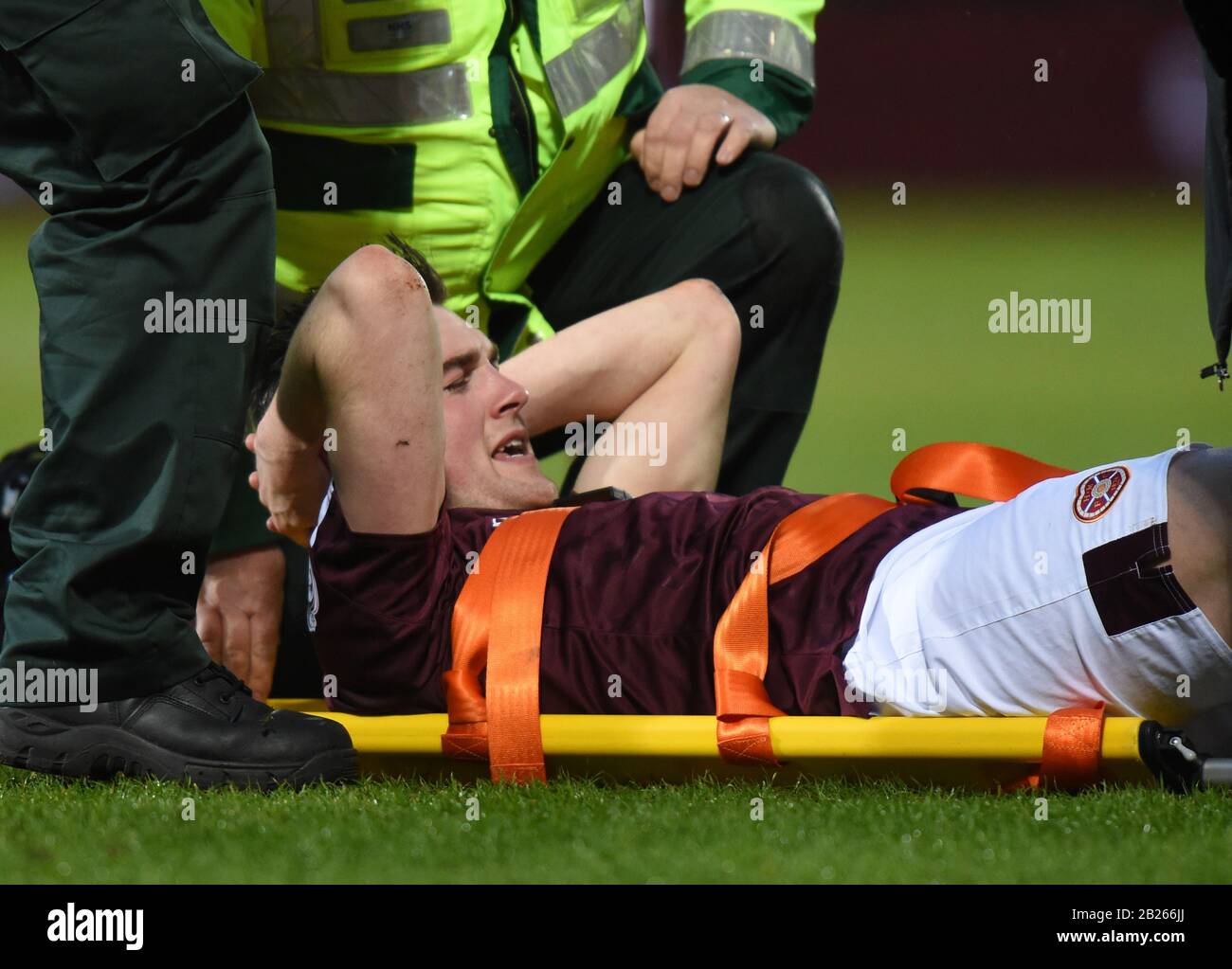 Tynecastle Park .Edinburgh.Scotland, Regno Unito. 29th Feb, 2020. William Hill Scottish Cup Tie Hearts vs Rangers Hearts John Souttar che soffre di una lesione da Achille che termina la stagione, . Credito: Eric mccowat/Alamy Live News Foto Stock