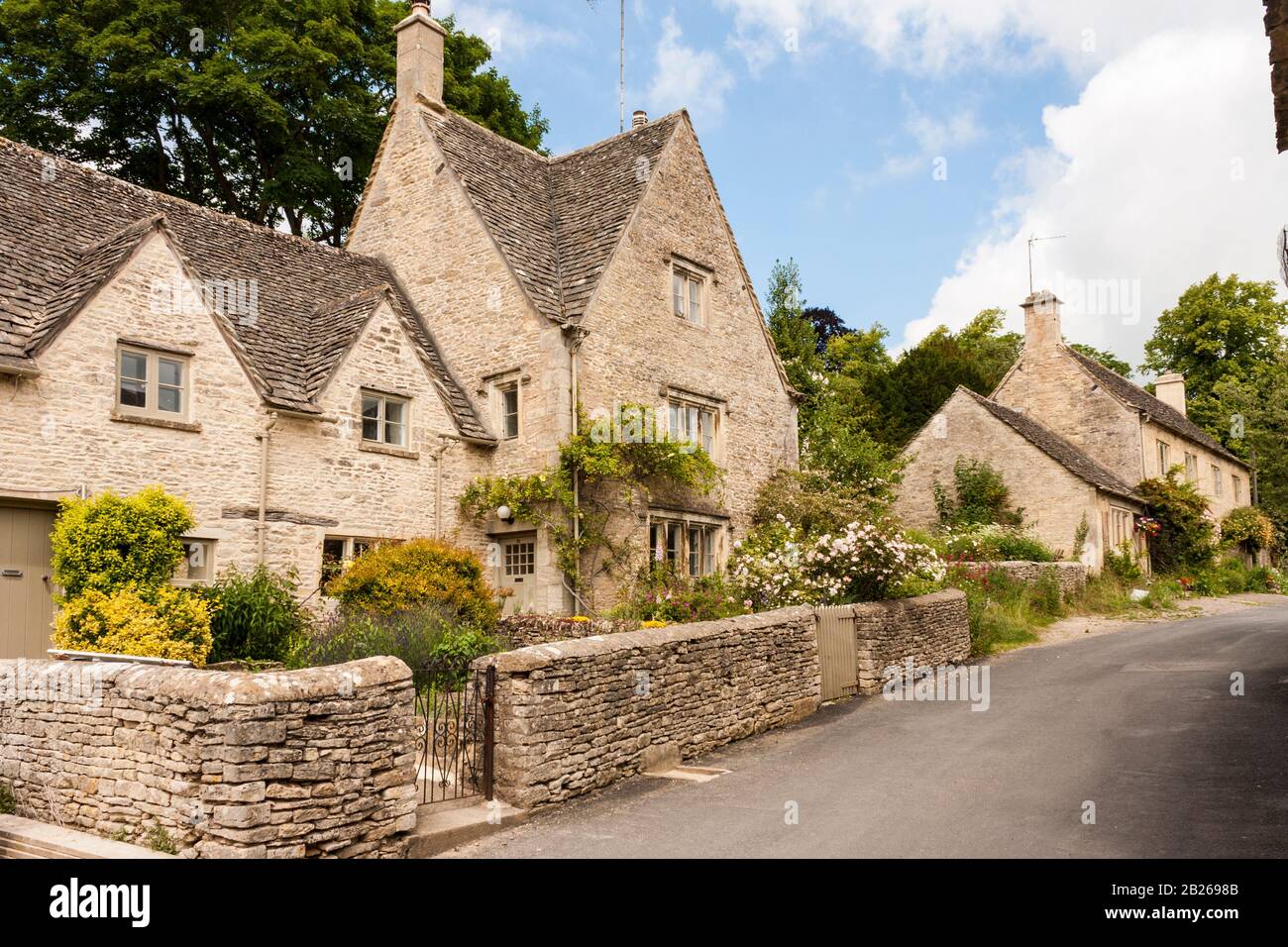 Cottages a Bourton-on-the-Water, Inghilterra, GB, Gloucestershire, Regno Unito Foto Stock