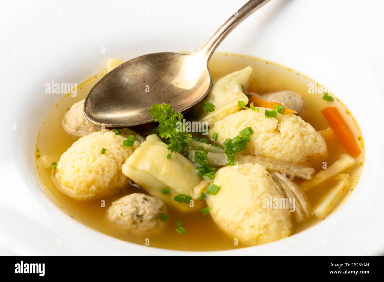 zuppa di nozze bavarese in un piatto Foto Stock