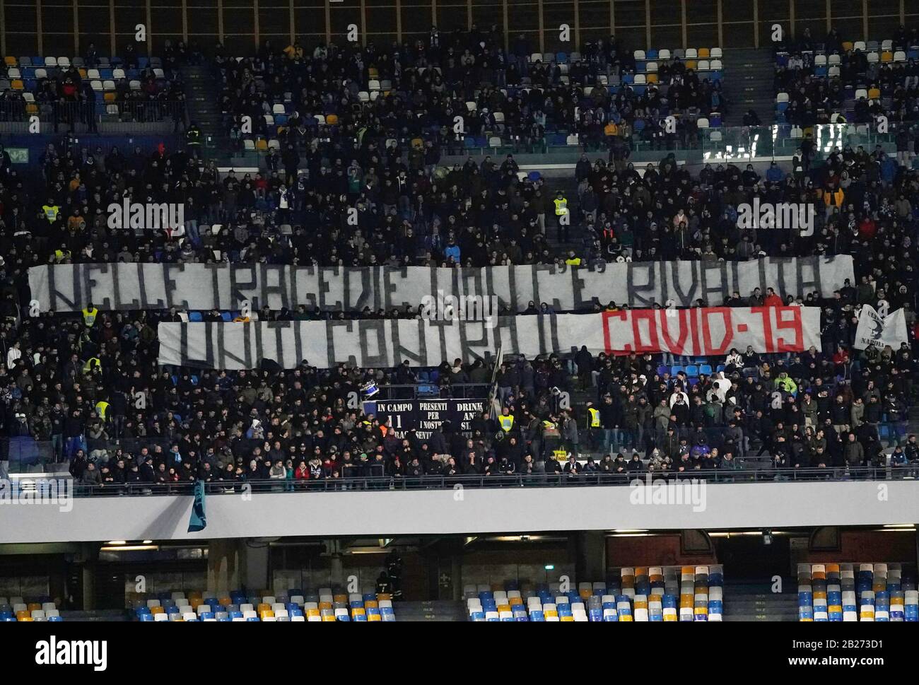 Napoli, Italia, 01 Mar 2020, strancione tifosi curva b napoli durante Napoli vs Torino - campionato italiano A partita di calcio - credito: LPS/Marco Iorio/Alamy Live News Foto Stock