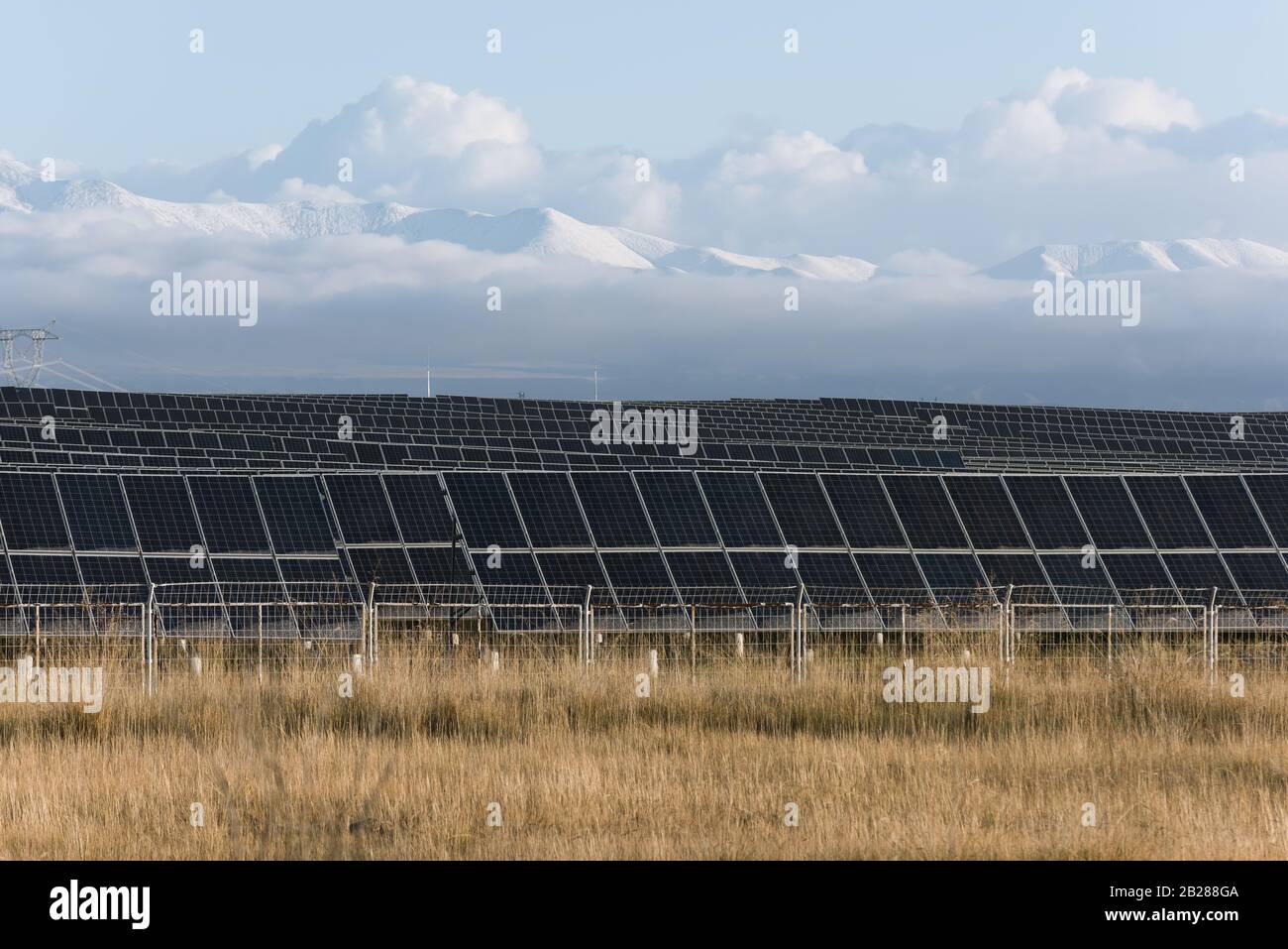 vista di una centrale fotovoltaica Foto Stock