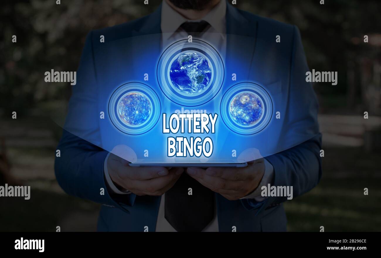 Segno di testo che mostra Lottery Bingo. Gioco di testo di foto di affari di probabilità in cui ogni giocatore abbina i numeri stampati Elementi di questa immagine fornita da N Foto Stock