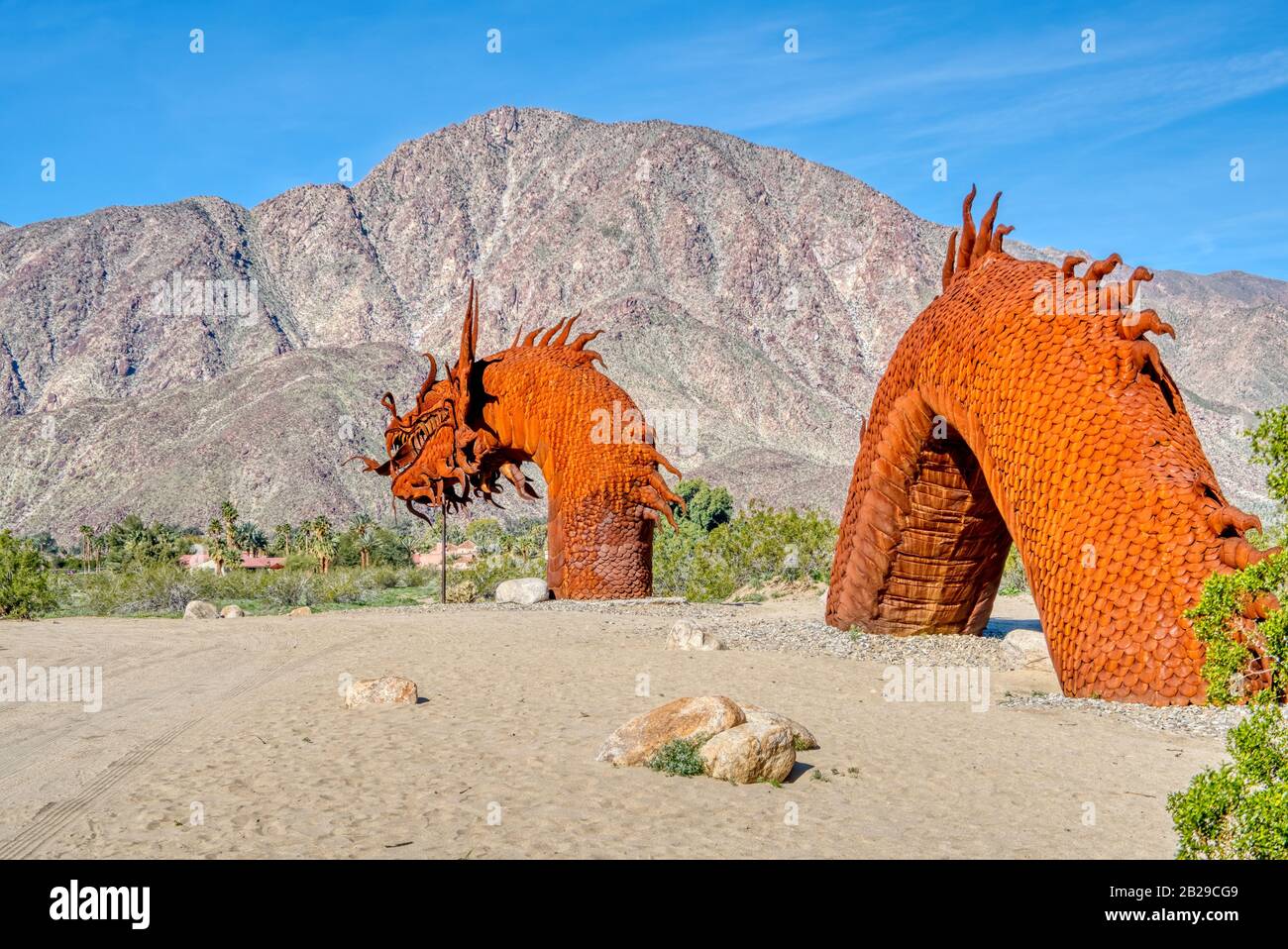 Galleta Meadows A Borrego Springs, California, Presenta Oltre 130 Grandi Sculture Di Arte Metallica Con Temi Diversi Come Desert Animals E Prehistor Foto Stock