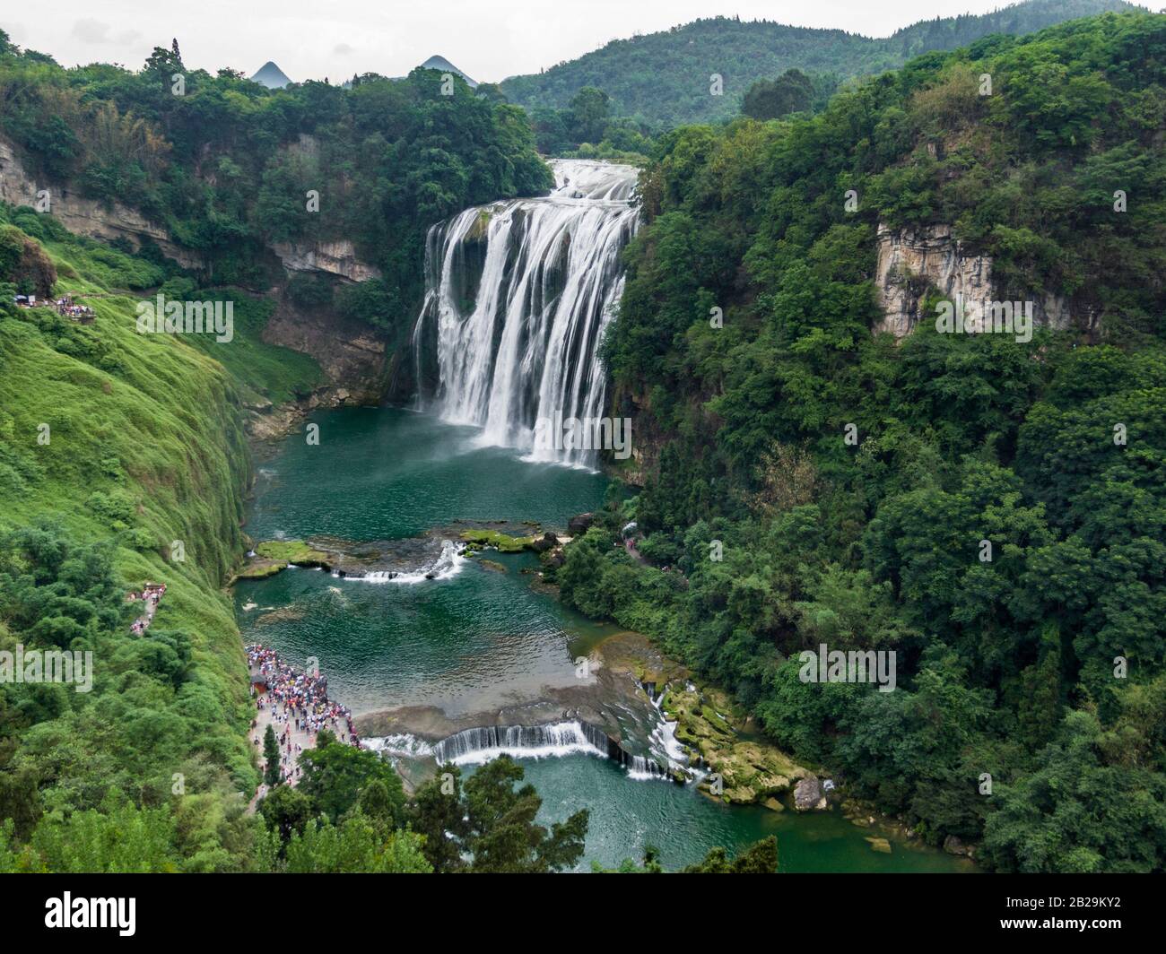 La vista aerea della cascata di Doupotang della cascata di Huangguoshu si trova sul fiume Bishui ad Anshun, Guizhou. Considerate le Cascate del Niagara di CH Foto Stock