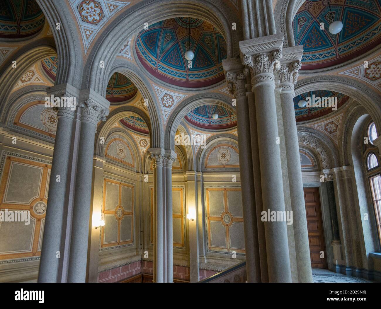 Università di Chernivtsi (ex residenza dei metropoliti di Bukoviniani). Decorazione interna. Ucraina. Foto Stock