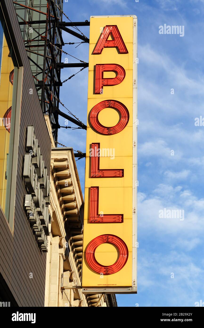 Apollo Theatre, 253 W 125th St, New York, NY. Marqee segno di un famoso teatro nel quartiere di Harlem di Manhattan Foto Stock