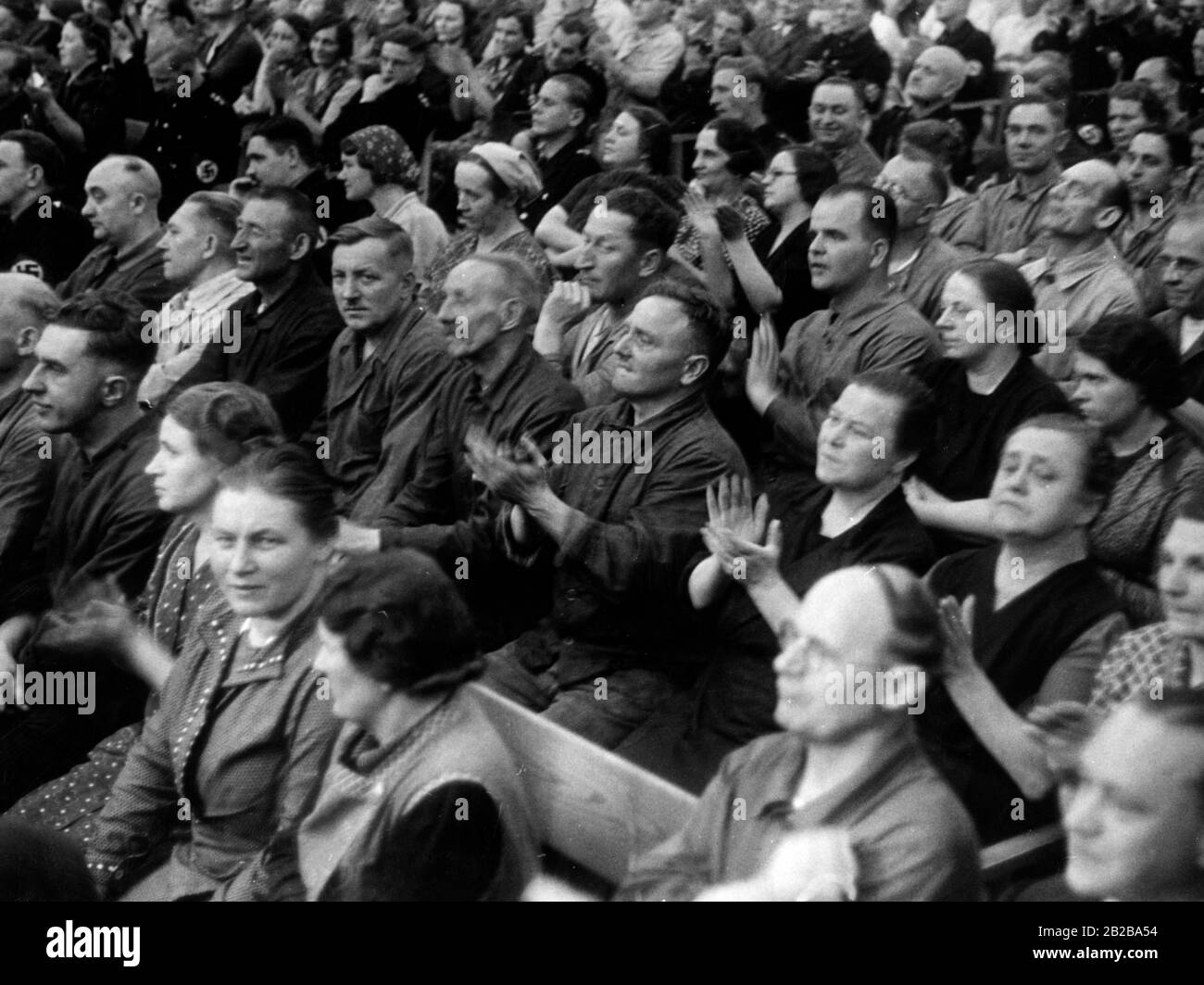Propaganda nazista nazista Foto e Immagini Stock in Bianco e Nero Alamy