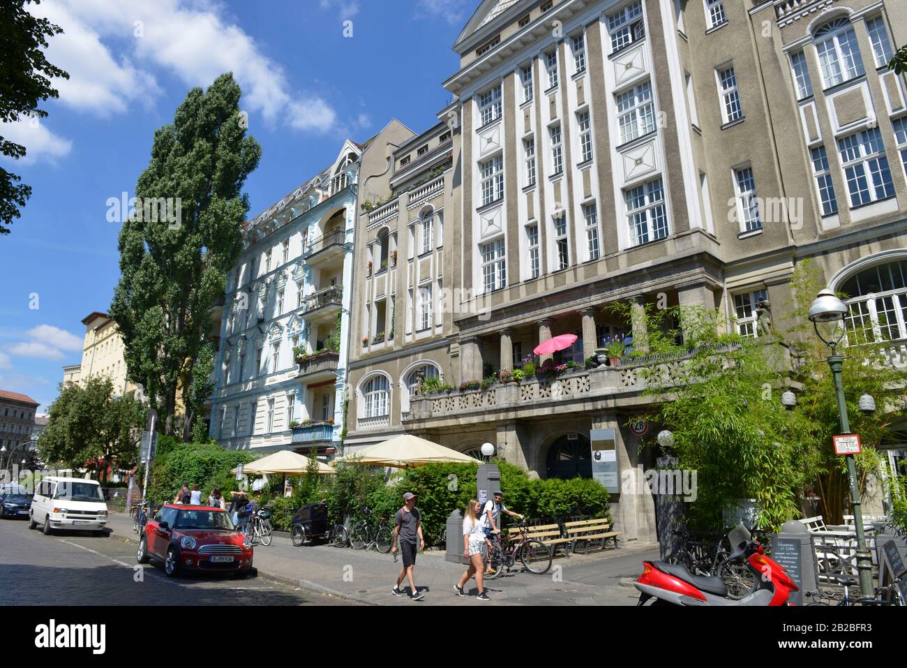 Altbauten, Paul-Lincke-Ufer, Kreuzberg di Berlino, Deutschland Foto Stock