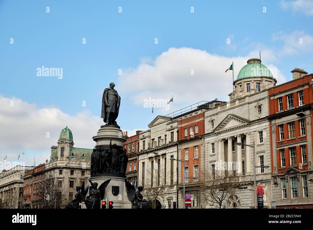 Il monumento Daniel o 'Connell su o'Connell Street, Dublino, Irlanda Foto Stock