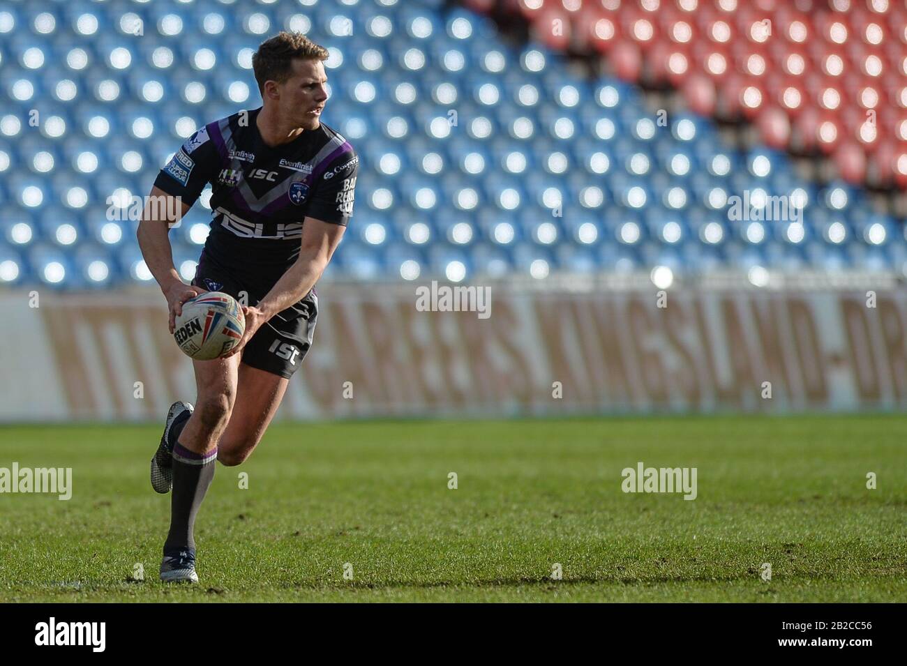 1st Marzo 2020, Aj Bell Stadium, Eccles, Inghilterra; Betfred Super League, Salford Red Devils / Wakefield Trinity : Stand Off Jacob Miller (6) Captain Of Wakefield Trinity Foto Stock