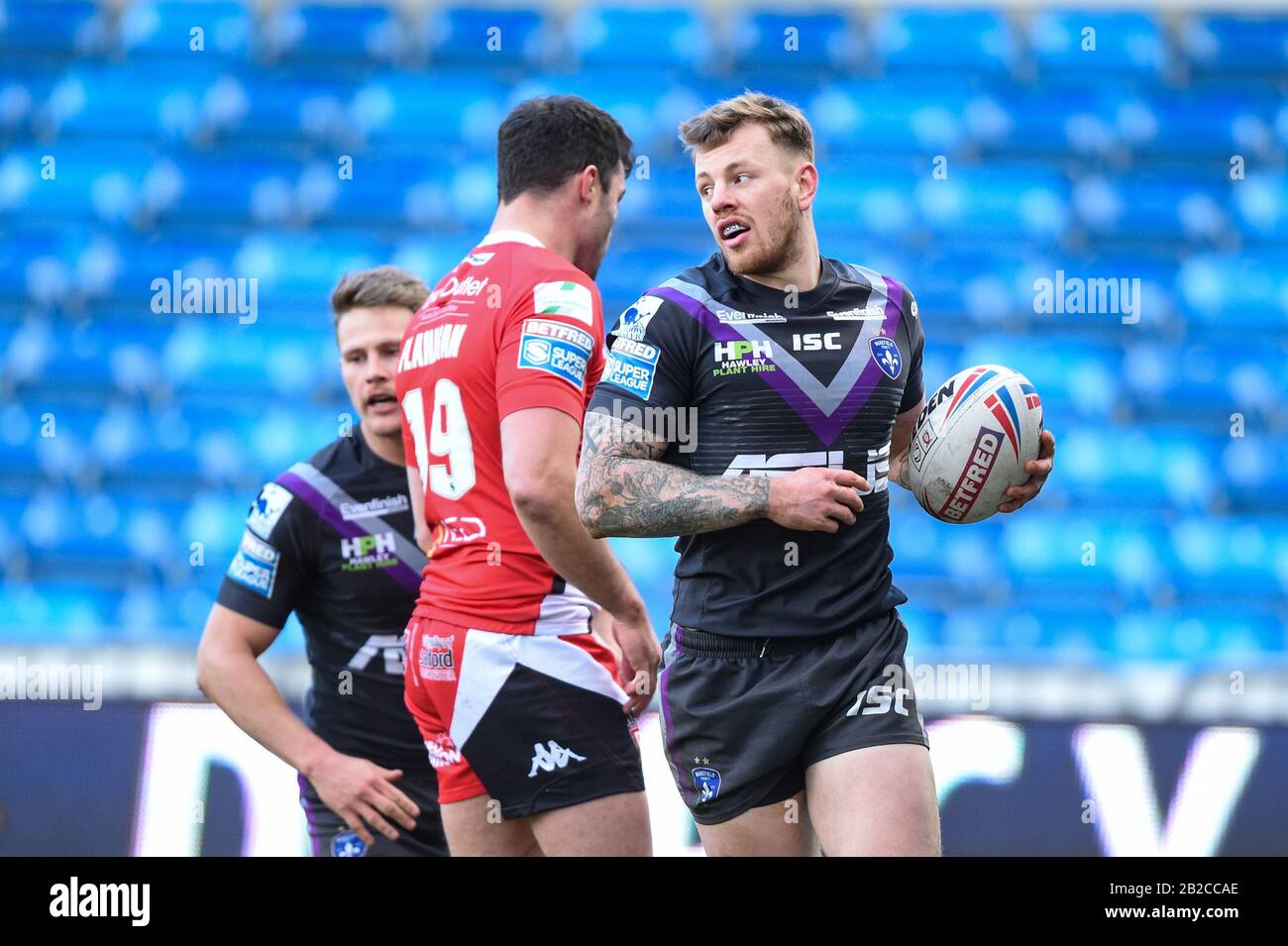 1st Marzo 2020, AJ Bell Stadium, Eccles, Inghilterra; Betfred Super League, Salford Red Devils v Wakefield Trinity : Tom Johnston (2) di Wakefield Trinity celebra dopo aver segnato la sua prova Foto Stock