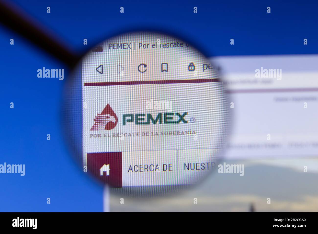 Los Angeles, California, Stati Uniti d'America - 3 marzo 2020: Icona della homepage del sito Web Pemex. Logo Pemex.com visibile sullo schermo, editoriale Illustrativo Foto Stock