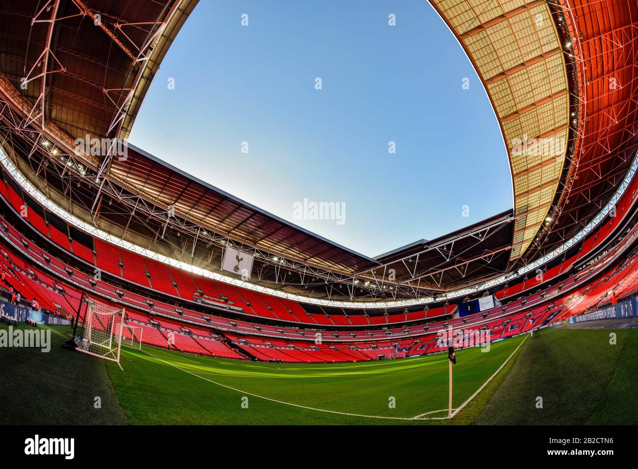 Una vista generale dello Stadio di Wembley durante la 3rd partita della Coppa del fa tra Tottenham Hotspur contro Wimbledon allo stadio di Wembley, Londra Inghilterra, il 07 J. Foto Stock