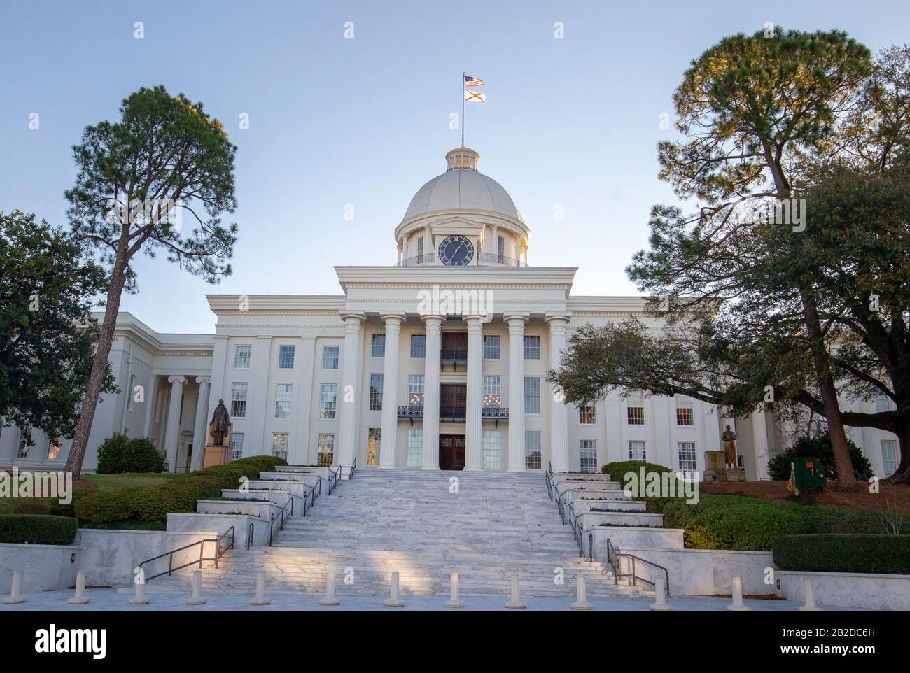 L'Alabama state Capitol Building di Montgomery Alabama si trova sulla Capitol Hill, originariamente Goat Hill. Foto Stock