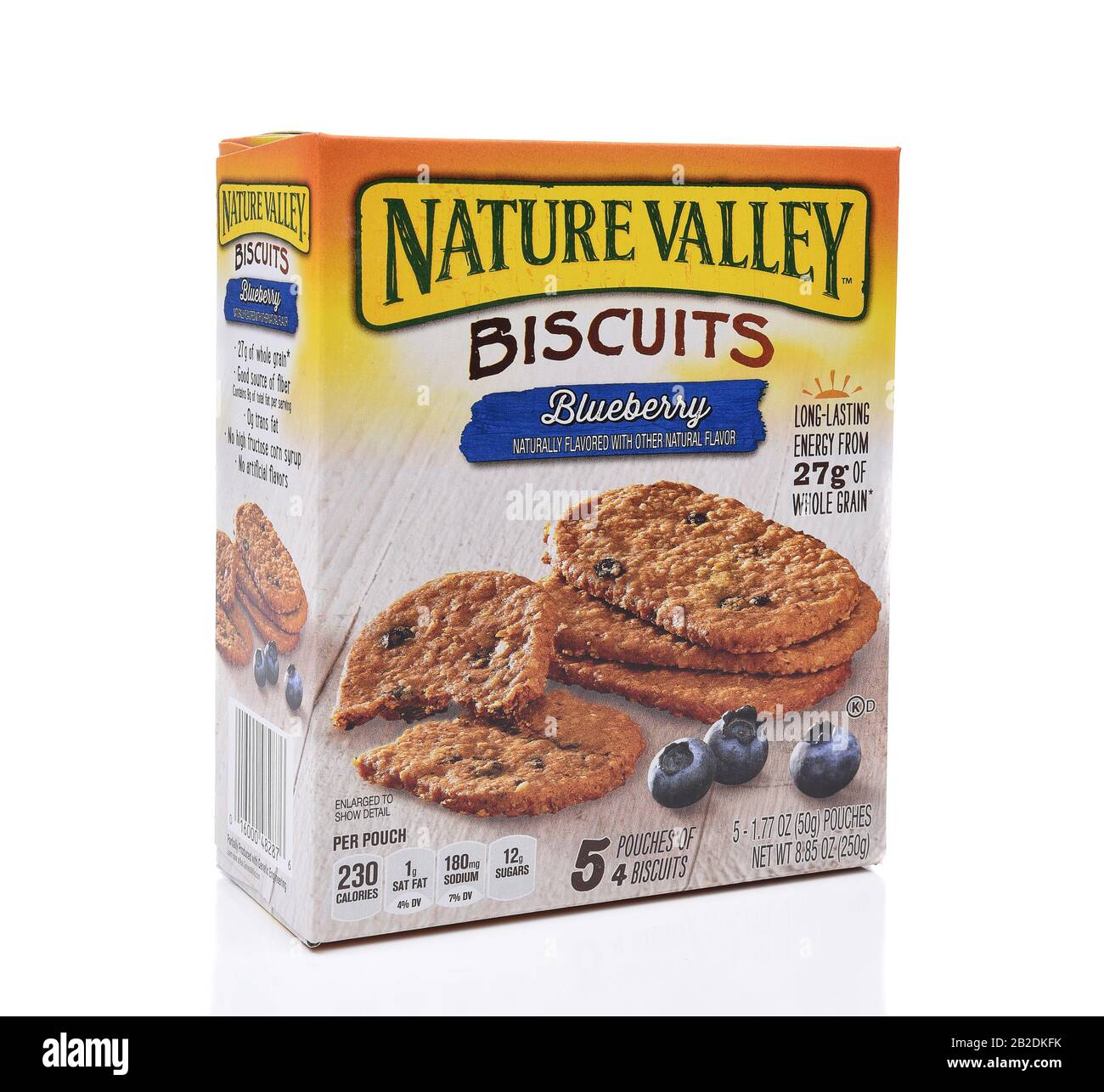 Irvine, CALIFORNIA - 23 AGOSTO 2017: Biscotti Al Mirtillo della natura Valley. Nature Valley è un marchio della General Mills Company. Foto Stock