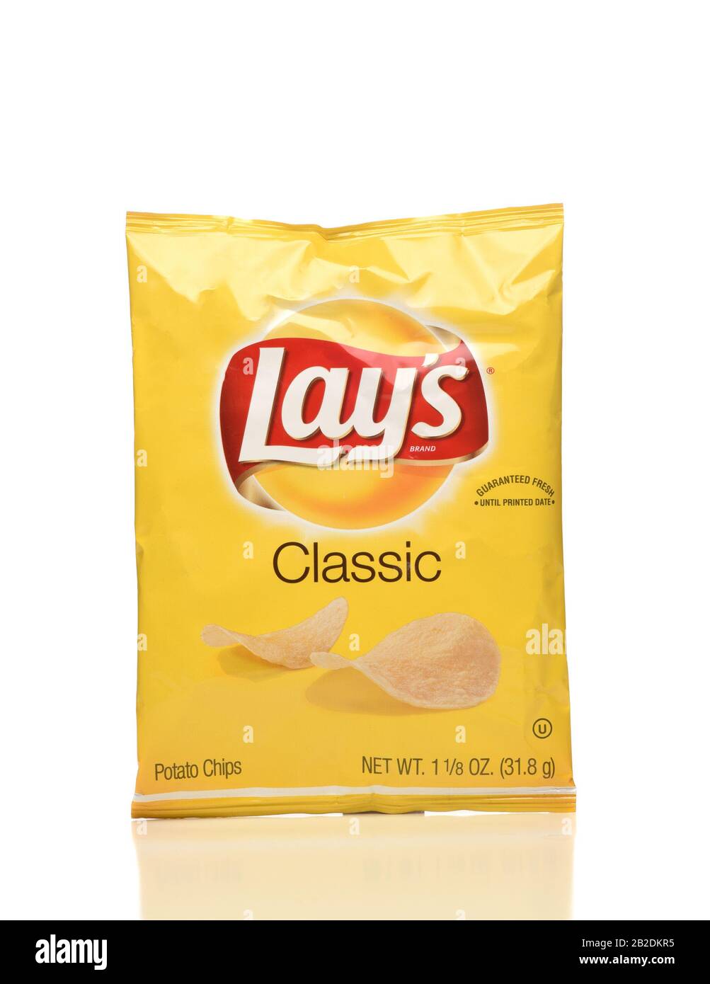 Irvine, CA - 4 APRILE 2019: Un pacchetto di Laysclassic Potato Chips, di Frito-Lay Inc. Foto Stock