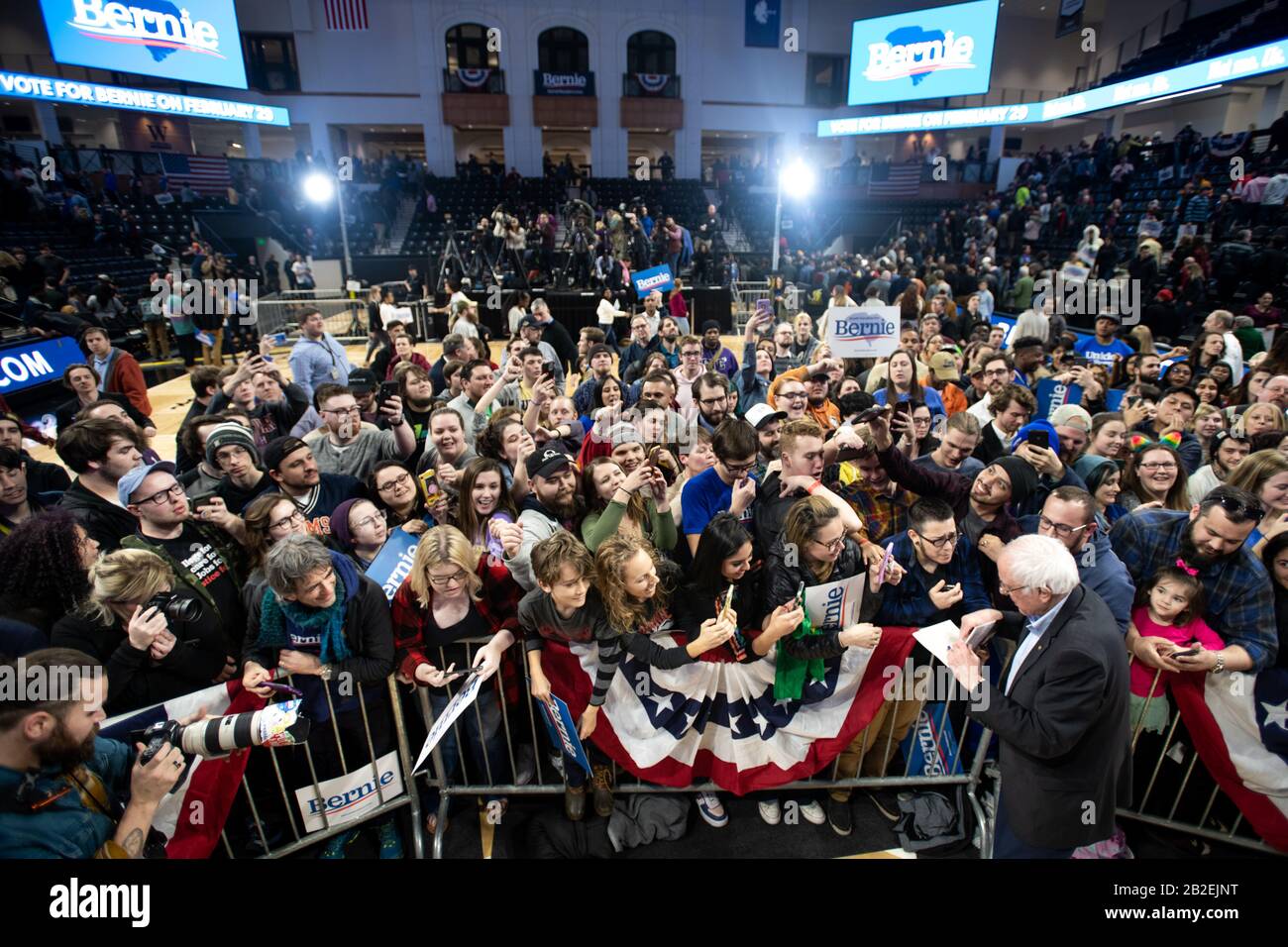 Candidato democratico alla presidenza Bernie Sanders in occasione di un raduno elettorale presso il Wofford College nella Carolina del Sud. Foto Stock