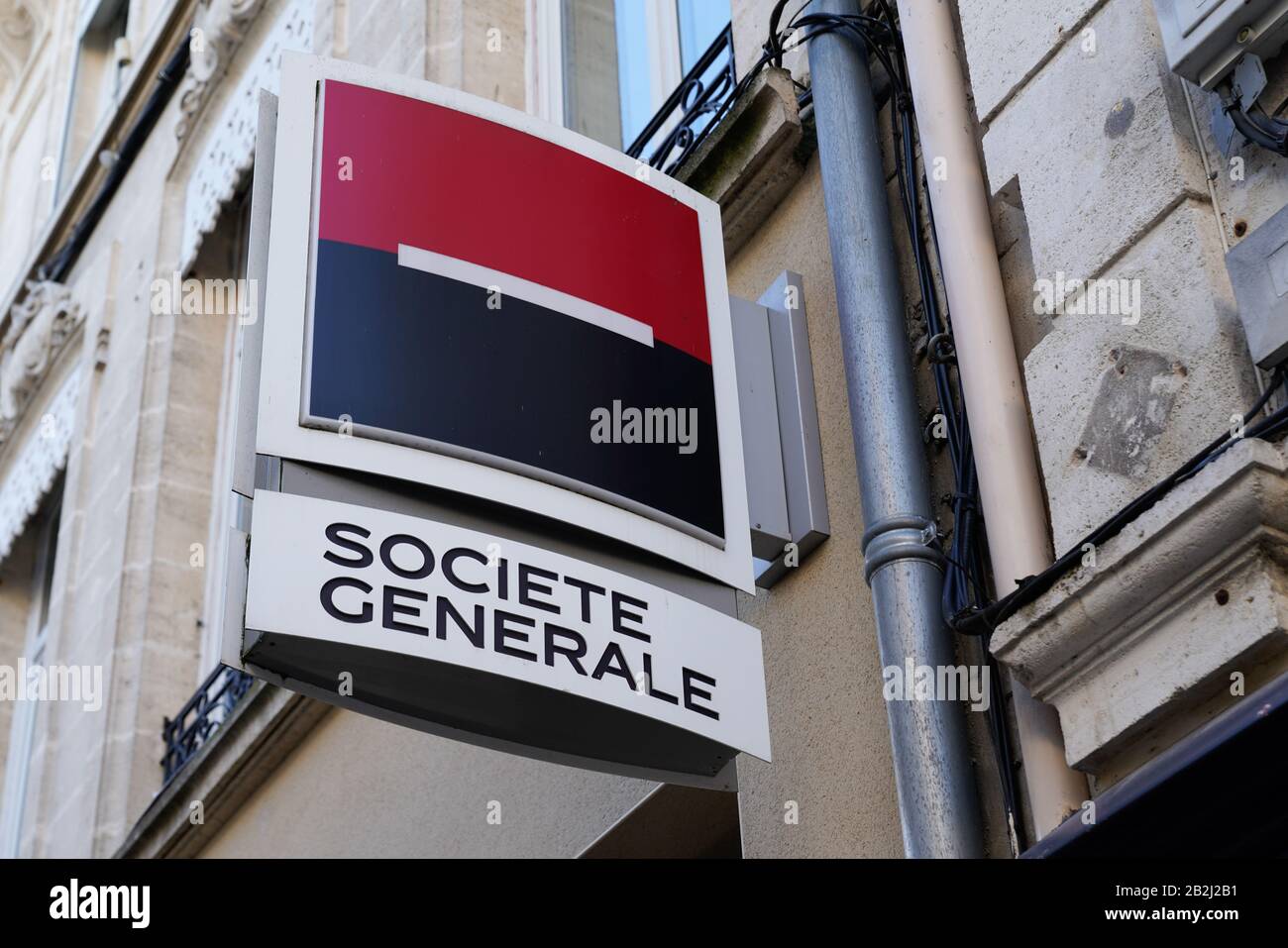 Bordeaux , Aquitaine / France - 12 04 2019 : logo della banca del negozio di segni Societe Generale Foto Stock