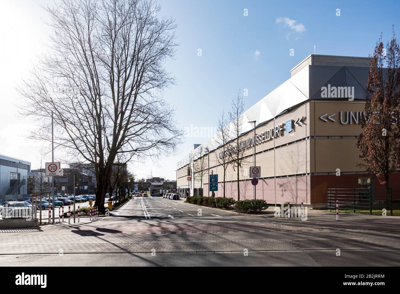 Ingresso principale del Dusseldorf University Hospital - UKD Foto Stock