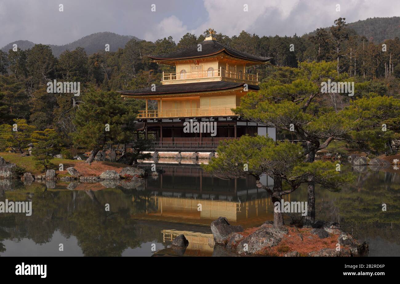 Kinkaku-Ji Golden Pavilion Temple, Kyoto, Giappone Foto Stock