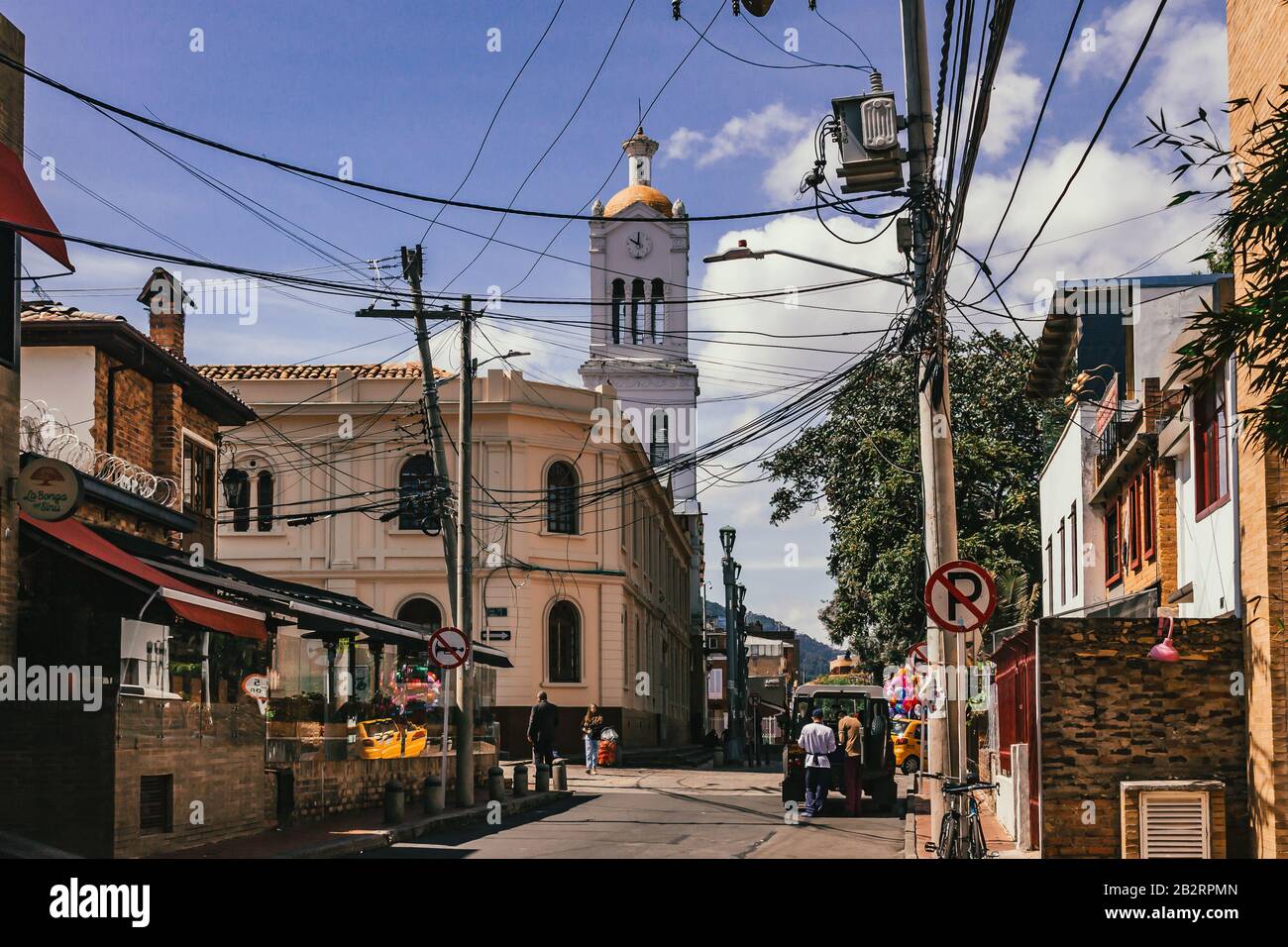 Santa Barbara Parish, Quartiere Usaquén Bogotá Colombia, 1 Marzo 2020 Foto Stock
