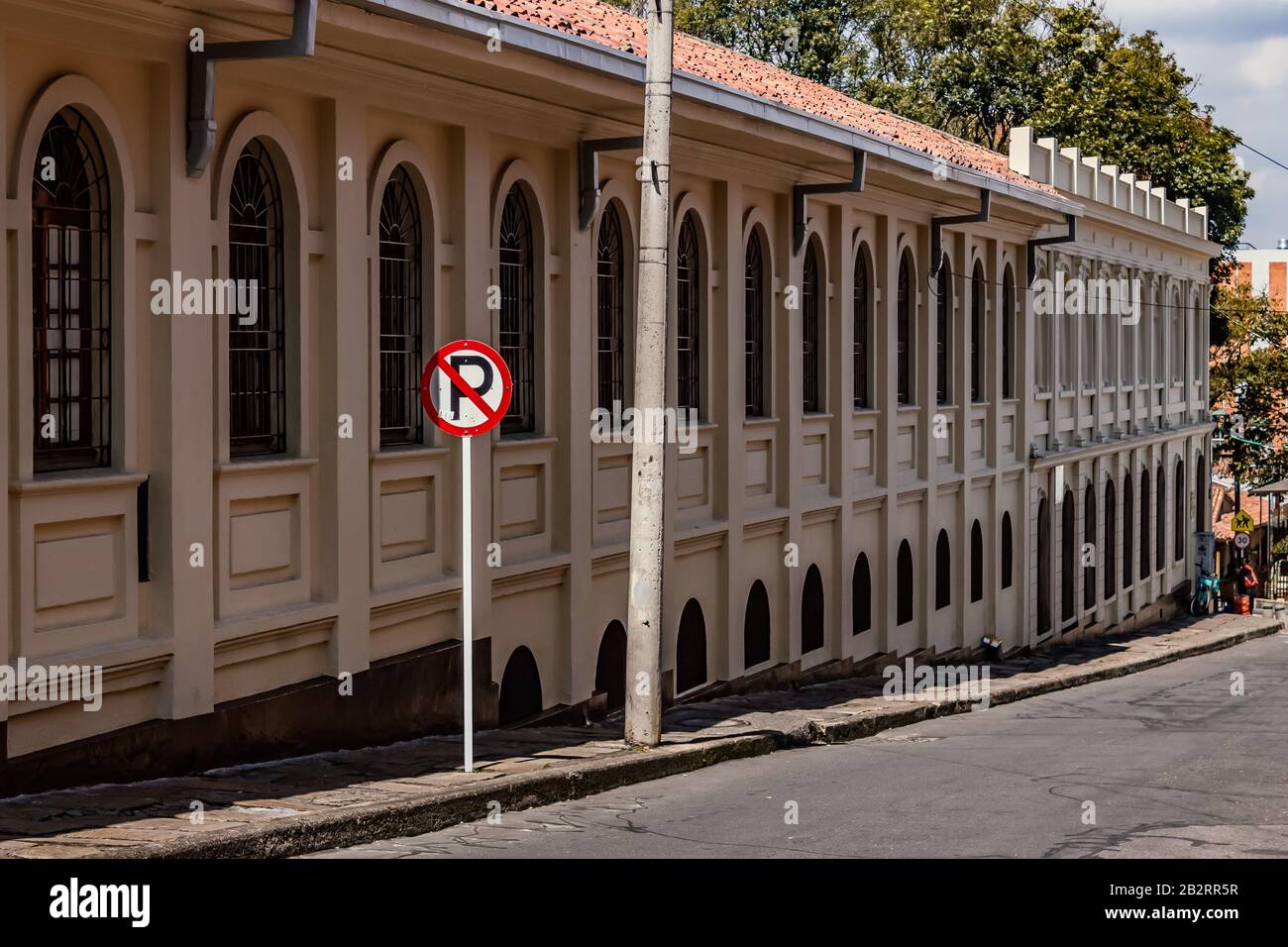 Strade del quartiere Usaquén questo è situato nel nord della città, un luogo di interesse culturale e turistico di Bogotá Colombia 1 febbraio 2020 Foto Stock
