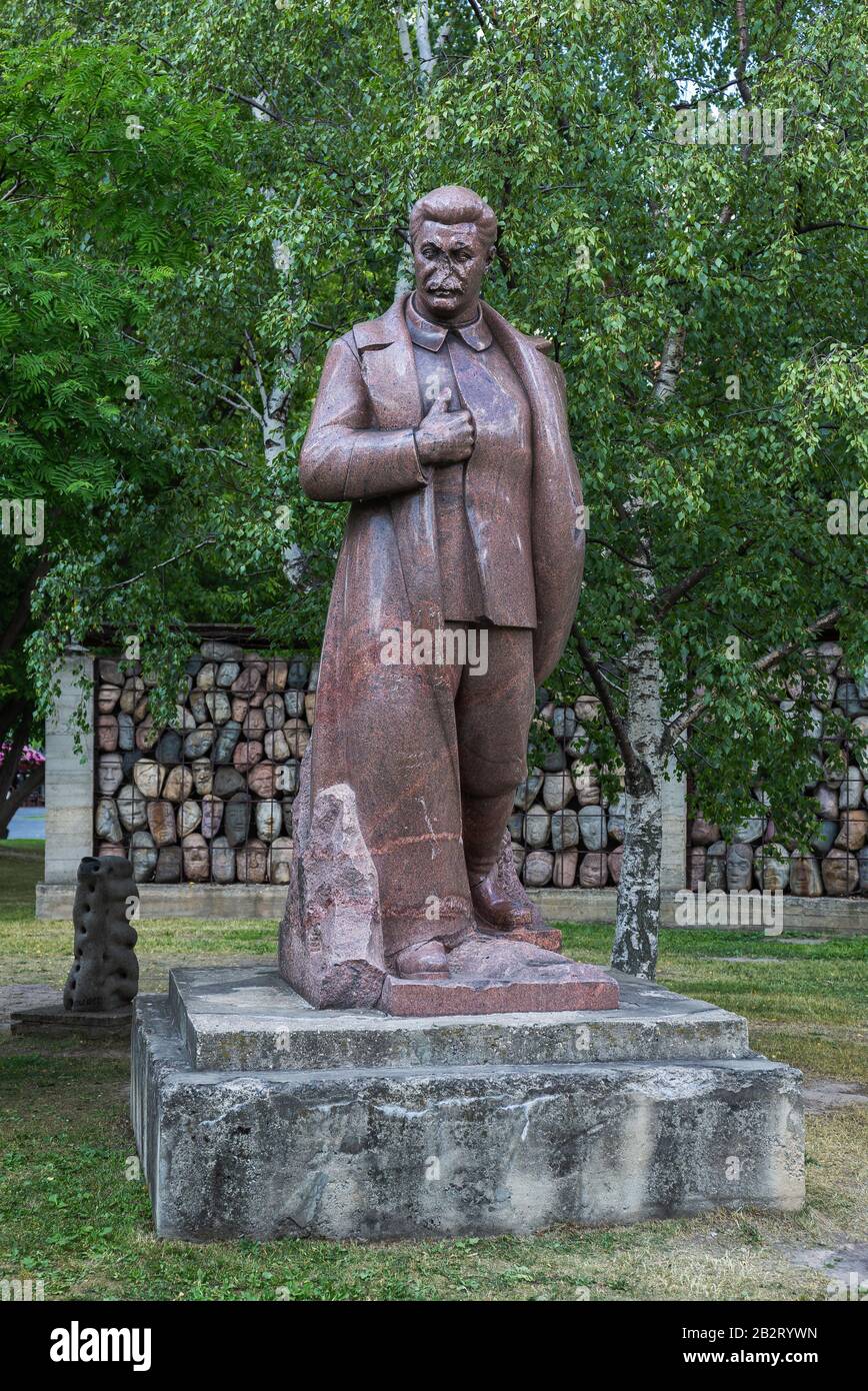 Mosca, RUSSIA - 19 giugno 2018: Monumento a Stalin nel Parco delle Arti di Muzeon Foto Stock
