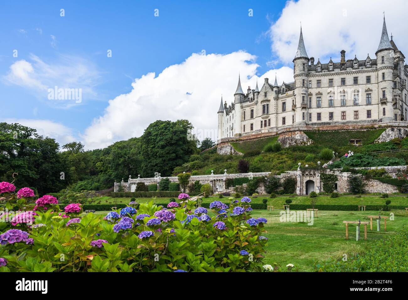 Bellissimo scatto del famoso castello di Dunrobin, a Sutherland, Scozia Foto Stock
