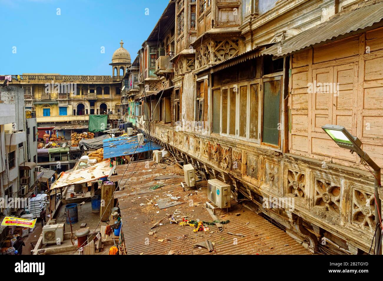 Appartamenti Vicino Alla Moschea Fatehpuri Masjid E Al Bazar Chandni Chowk, Old Delhi, India Foto Stock